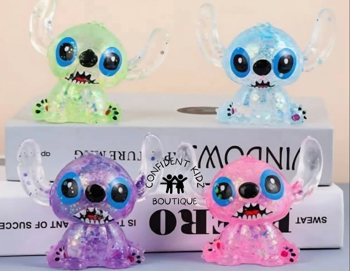 Alien-shaped squishy toy