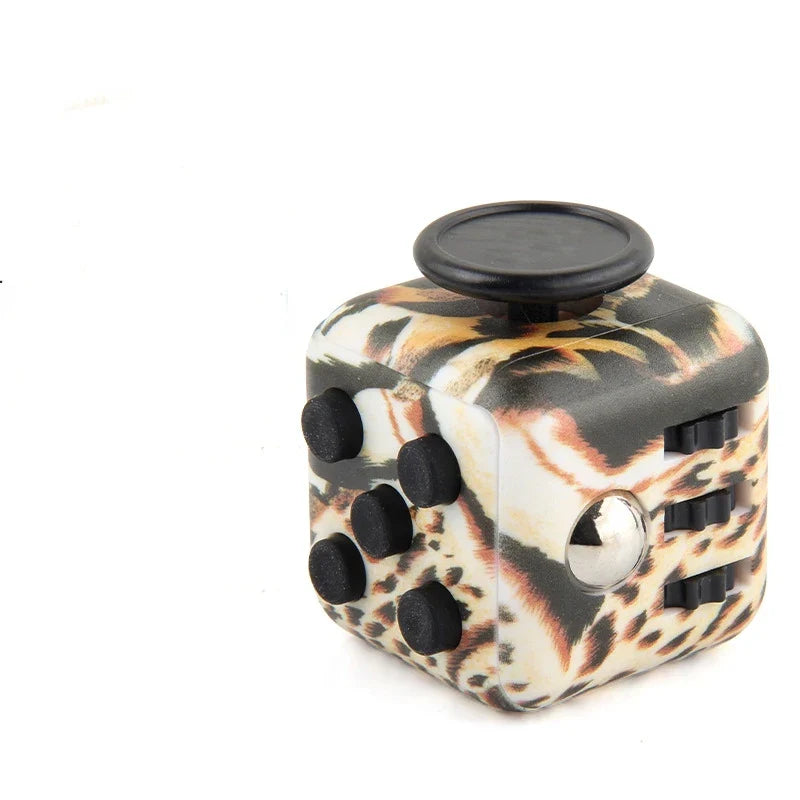 Fidget Dice Stress Relief Toy | Anxiety Relief Fingertip Decompression Cube