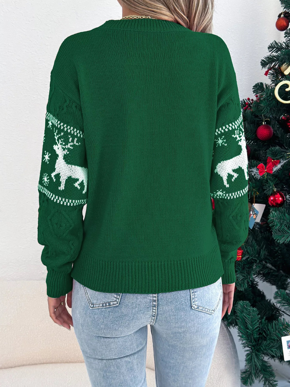Christmas Reindeer Round Neck Sweater - Holiday Knitwear